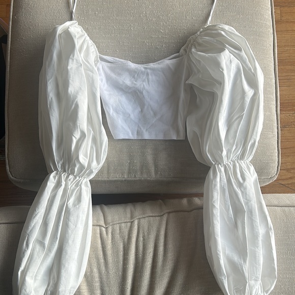 White cropped Zara shirt with oversized sleeves - Picture 4 of 4